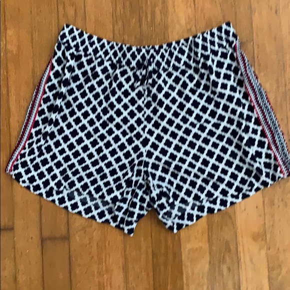 Crown and Ivy Shorts - Picture 1 of 5